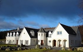 Dunlichity House Bed And Breakfast